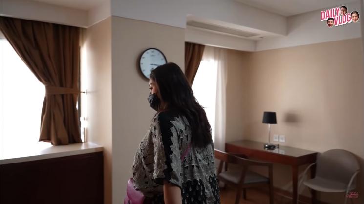 Potret Rumah Sakit Tempat Jessica Iskandar Melahirkan (YouTube/Jessica Iskandar)