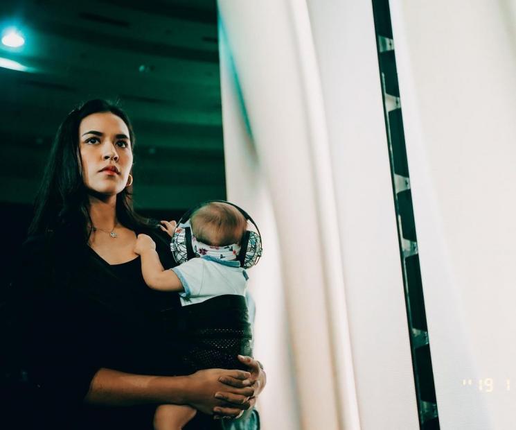 Gaya Raisa saat momong anak (Instagram/@hamishdw)