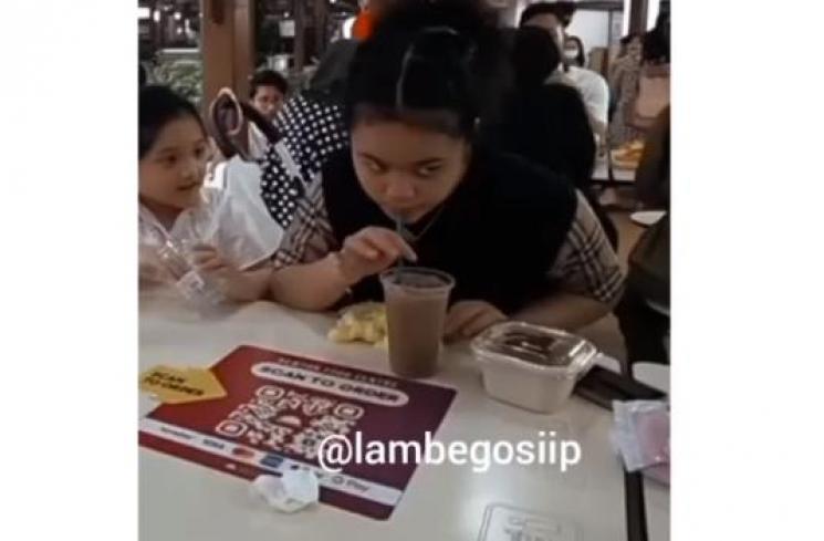 Amora Lemos dan Arsy Hermansyah (instagram/@lambegosiip)