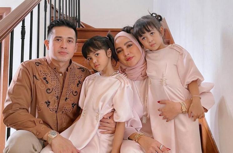 Artis Lebaran Bareng Mantan (Instagram/@ollaramlan)