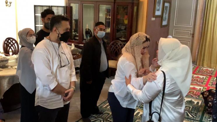 Suasana rumah duka Mieke Wijaya. (MataMata.com/Adiyoga Priyambodo)