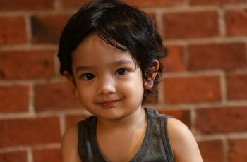 10 Potret Terkini Anak Arya Saloka dan Putri Anne, Ganteng dan Fashionable