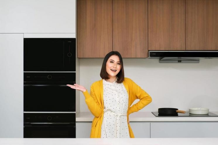 Potret Terbaru Nella Kharisma (instagram/@nellakharisma)