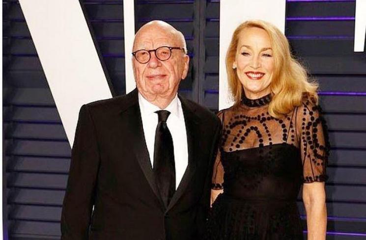 Artis Hollywood Menikah dengan Konglomerat(Instagram/@jerryfayehall)