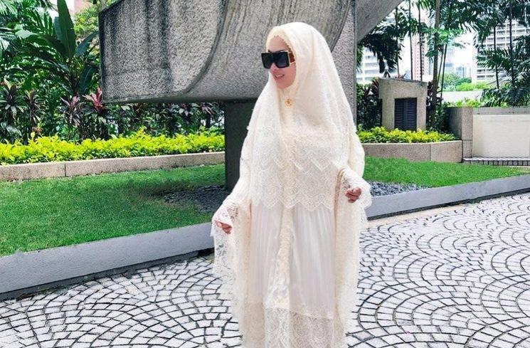 Potret Syahrini dan Reino Barack Lebaran di Singapura (instagram/@princessyahrini)