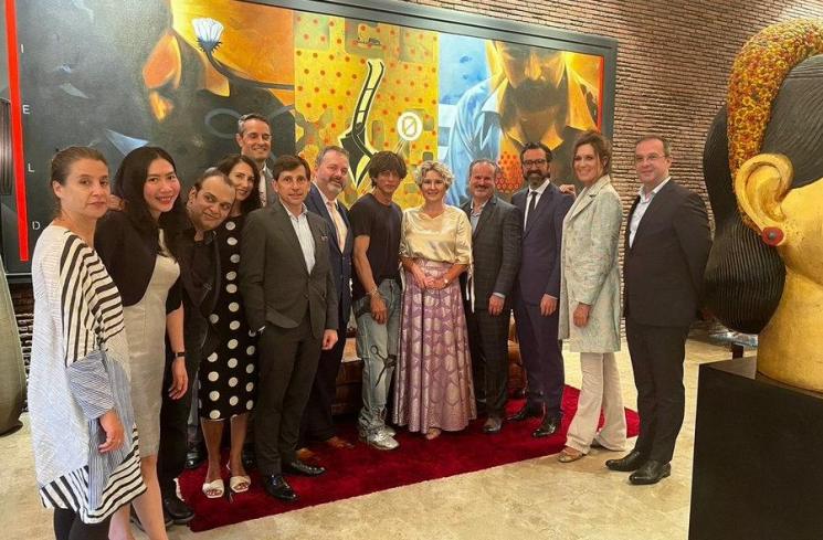 Shah Rukh Khan sambut para duta besar (Indian Express)