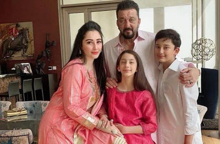 Momen Lebaran Seleb Bollywood (Instagram/@duttsanjay)