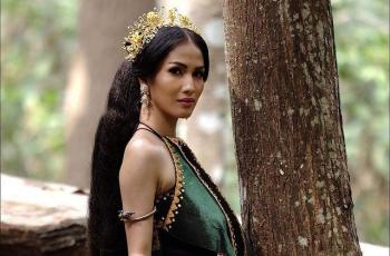 9 Fakta Aulia Sarah, Sosok Badarawuhi di Film KKN Desa Penari