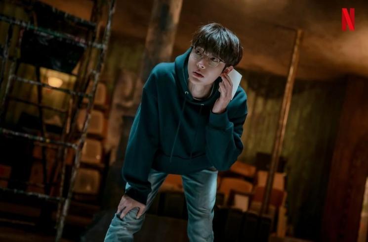 Potret Hwang In Yeop di The Sound of Magic (Instagram/@netflixkr)