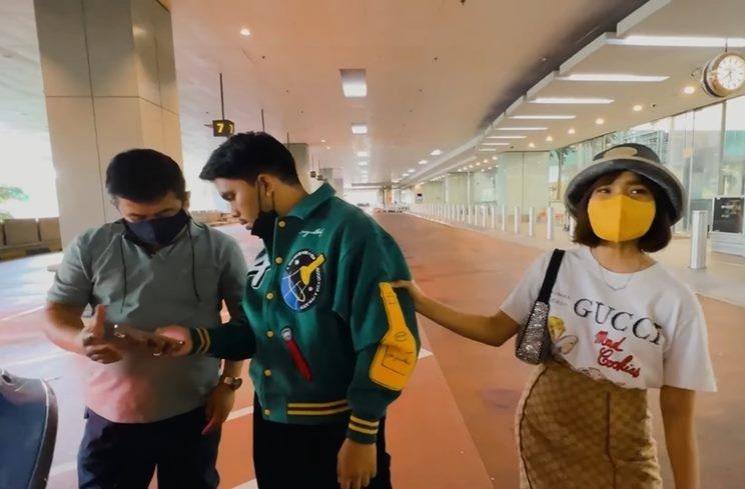 Momen Fuji Susul Thariq Halilintar ke Singapura. (YouTube/fuji an)