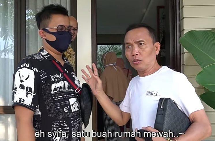 Rumah Syifa Adik Ayu Ting Ting. (YouTube/Qiss You TV)