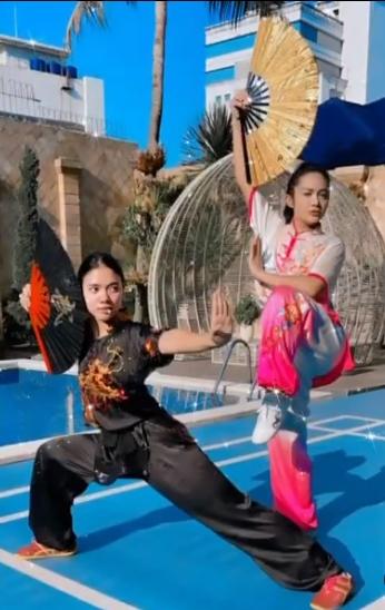Potret Krisdayanti Latihan Wushu. (Instagram/krisdayantilemos)