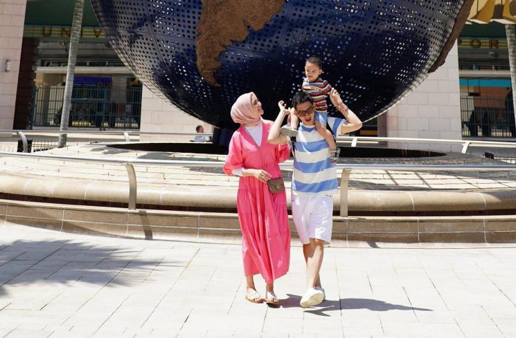 Liburan Citra Kirana dan Rezky Aditya di Singapura. (Instagram/@citraciki)