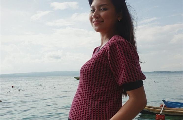Momen Indah Permatasari Pamer Baby Bump (instagram/@indahpermatas)