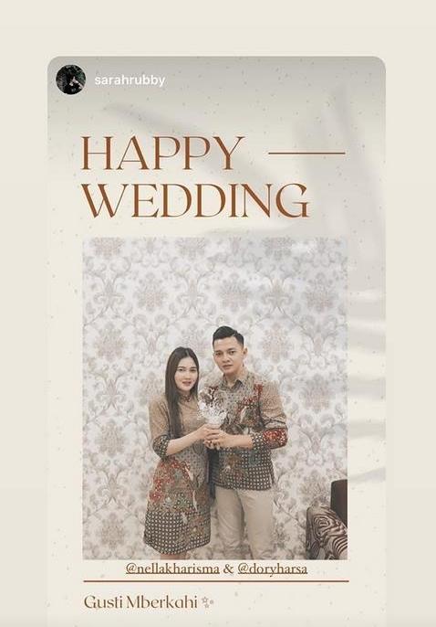 Gaya Pedangdut saat Lamaran (Instagram/@nellakharisma)