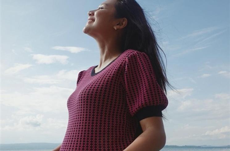 Momen Indah Permatasari Pamer Baby Bump (instagram/@indahpermatas)