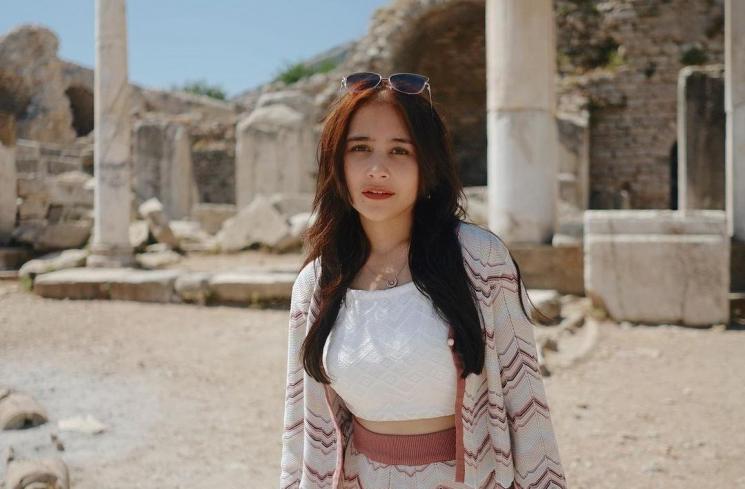 Momen Prilly Latuconsina liburan di Turki (Instagram/@prillylatuconsina96)