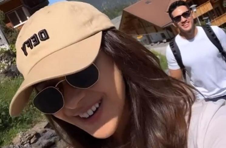 Potret liburan Nana Mirdad dan Andrew White di Swiss. (Instagram/@nanamirdad_)
