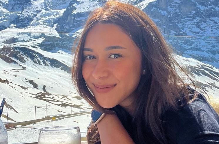 Potret liburan Nana Mirdad dan Andrew White di Swiss. (Instagram/@nanamirdad_)