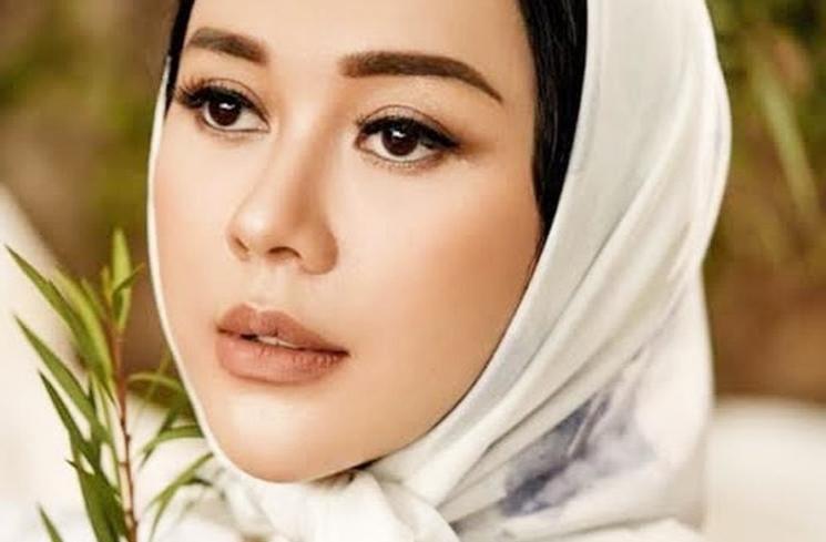 Artis Alami Kejadian Mistis saat Syuting Film Horor. (Instagram/aurakasih)