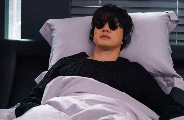 Potret Yoon Kye Sang di Kiss Sixth Sense (Instagram/@disneypluskr)
