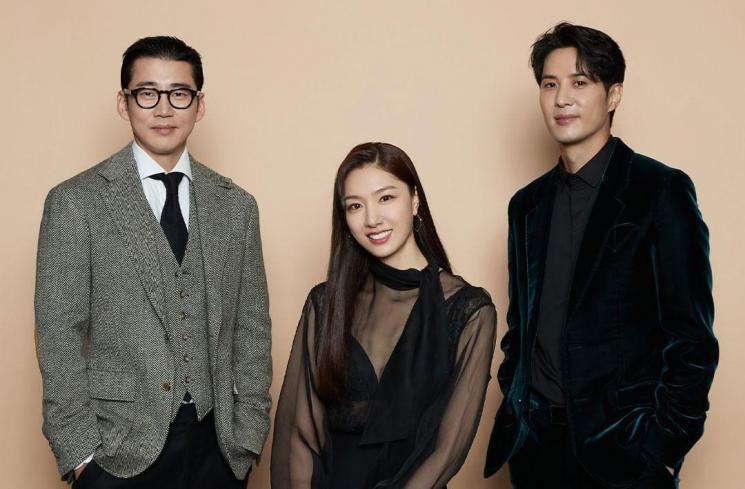 Potret Yoon Kye Sang di Kiss Sixth Sense (Instagram/@disneypluskr)