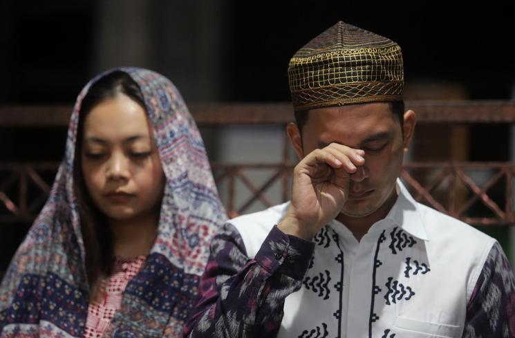 Kiki Farrel Gelar Tahlilan 7 Hari Meninggalnya Ibu, Dahlia Ramli. (MataMata.com/Angga Budhiyan)