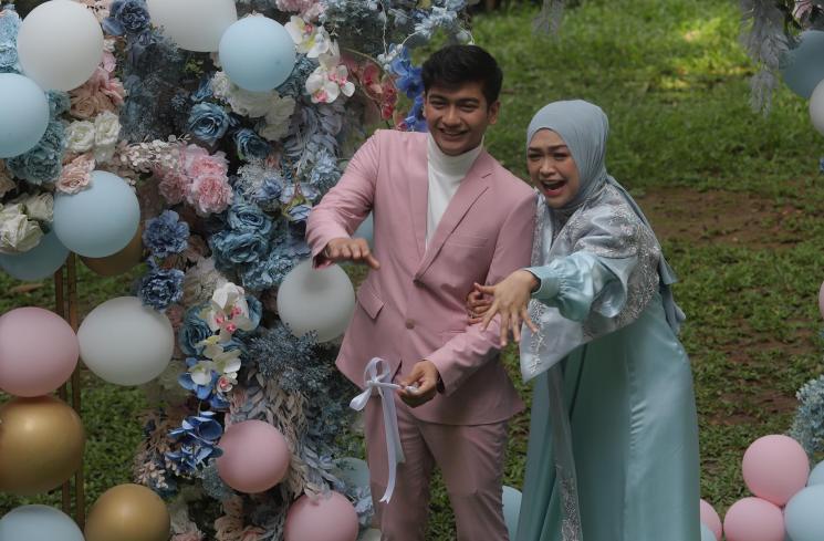 Ria Ricis dan Teuku Ryan Umumkan Jenis Kelamin Anak Pertama. (MataMata.com/Angga Budhiyanto)