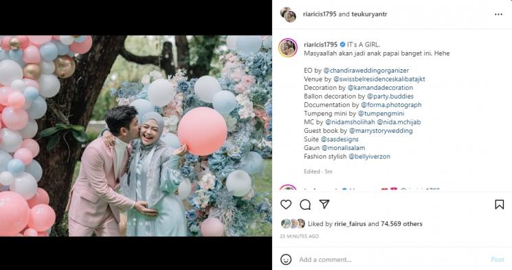 Ria Ricis dan Teuku Ryan ungkap jenis kelamin anak pertamanya. (Instagram/riaricis1795)