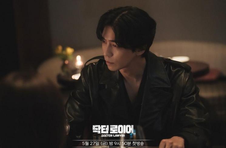 Potret Shin Sung Rok di Doctor Lawyer (Instagram/@shin_sung_rok)