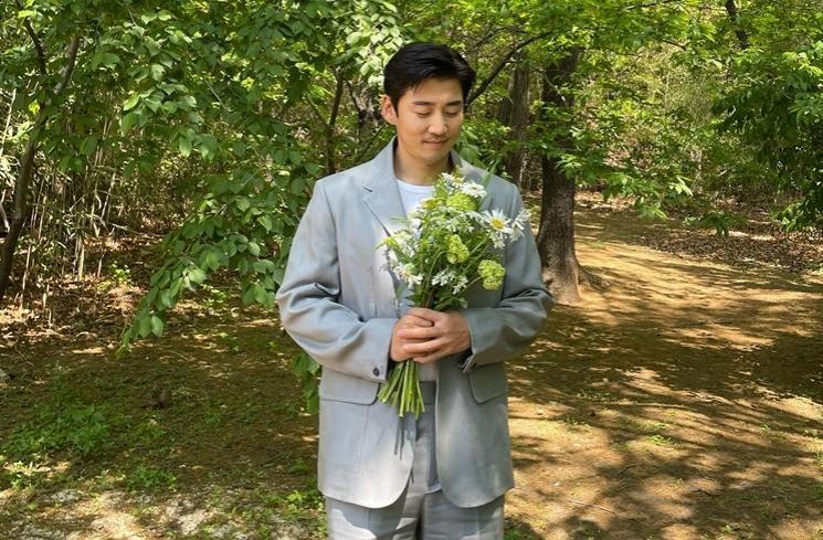 Fakta The Married Couple is Jobless (Instagram/@yoonkyesang.official)