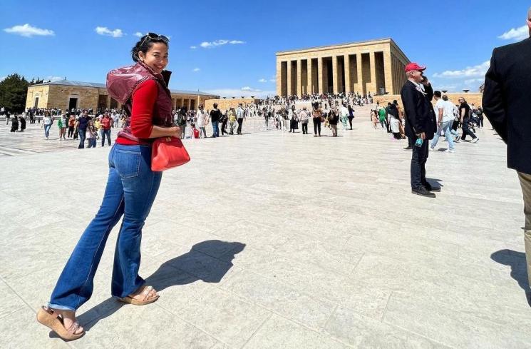 Momen Liburan Feni Rose di Turki (Instagram/@fenirose)