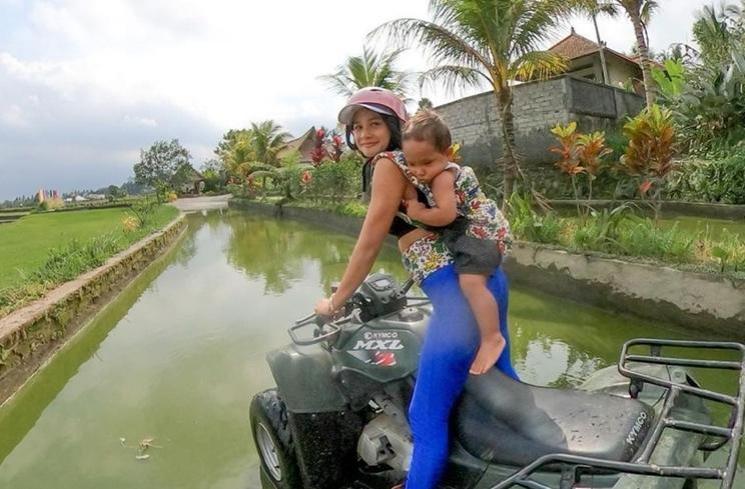 Momen Andien Aisyah Main ATV  (Instagram/@andienaisyah)