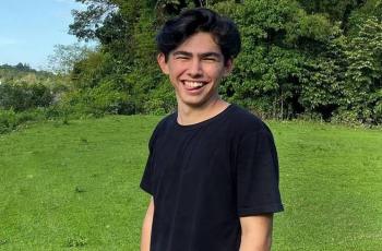 13 Potret Rumah Andrew Kalaweit di Tengah Hutan Kalimantan: Bekas Peternakan, Fasilitas Lengkap!