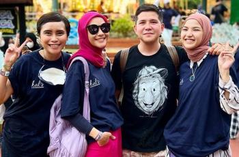 7 Potret Zaskia Adya Mecca Boyong Karyawan ke Dufan, Seru Banget!