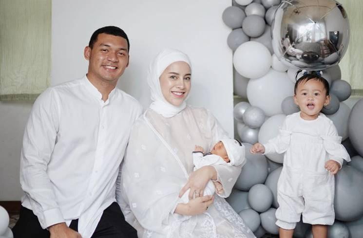 Potret Akikah Anak Artis di Tahun 2022 (instagram/@emyaghnia)