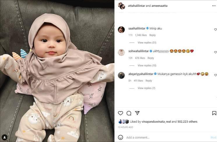 Potret Ameena pakai hijab. (Instagram/@attahalilintar)