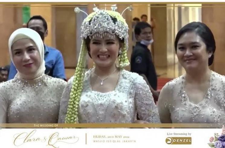 Momen Akad Masayu Clara dan Qausar Harta. (YouTube/MAQAU masayu & qausar)