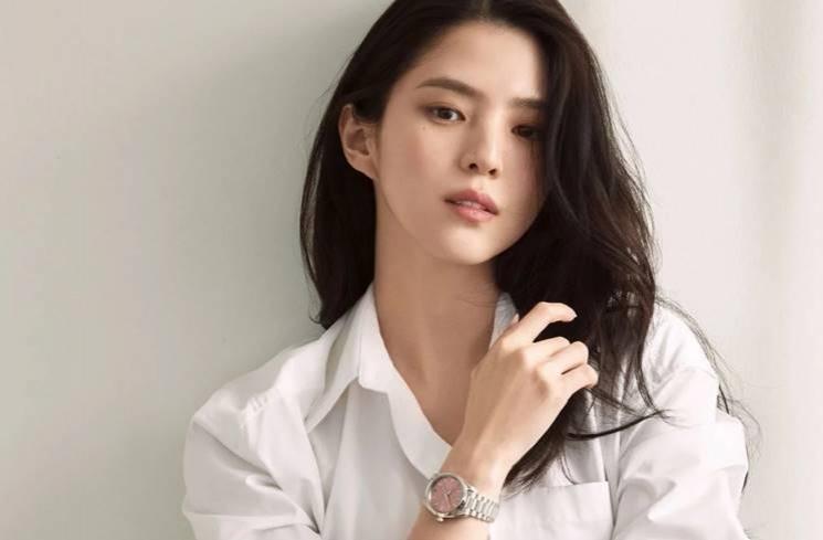 Artis Korea jadi brand ambassador merek jam tangan mewah (Omega)