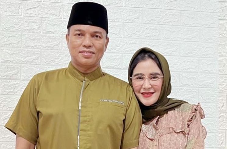 Pekerjaan Suami Pedangdut (Instagram/uutpermatasari)