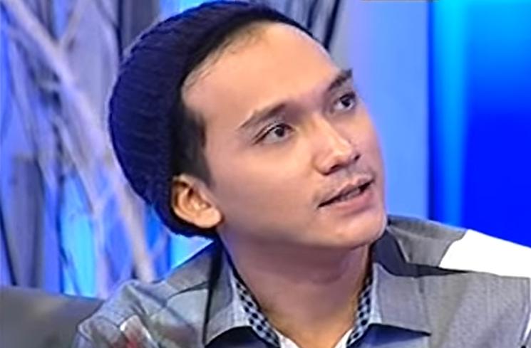 Transformasi Egi John (YouTube/dompet merah)