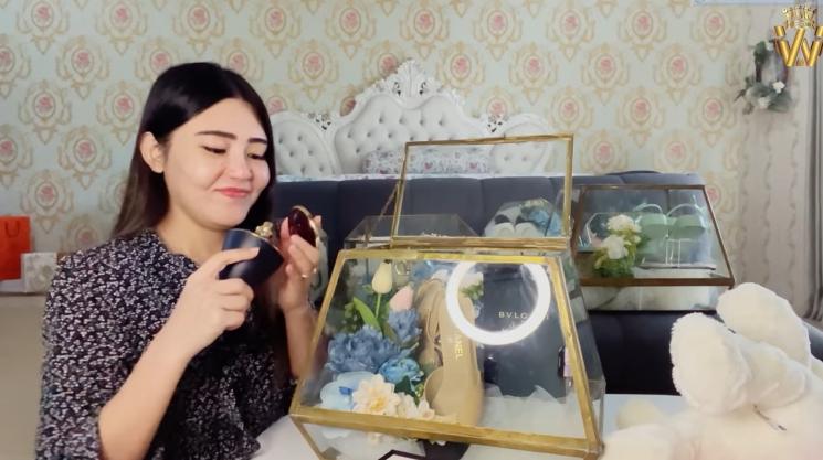 Isi Seserahan Lamaran Via Vallen. (YouTube/Via Vallen Official)