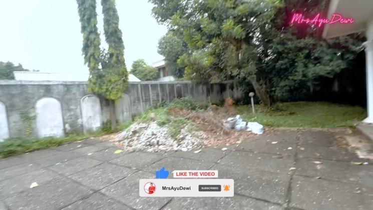 Rumah Baru Luna Maya (YouTube Ayu Dewi)