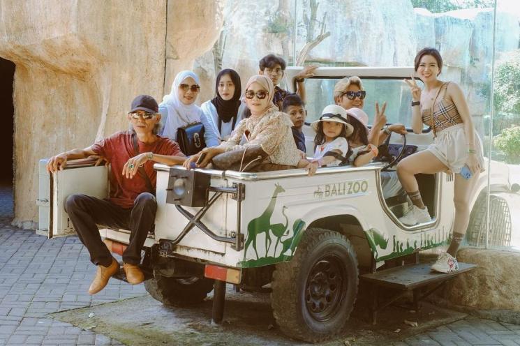 Potret Wika Salim Liburan Bareng Keluarga di Bali (instagram/wikasalim)