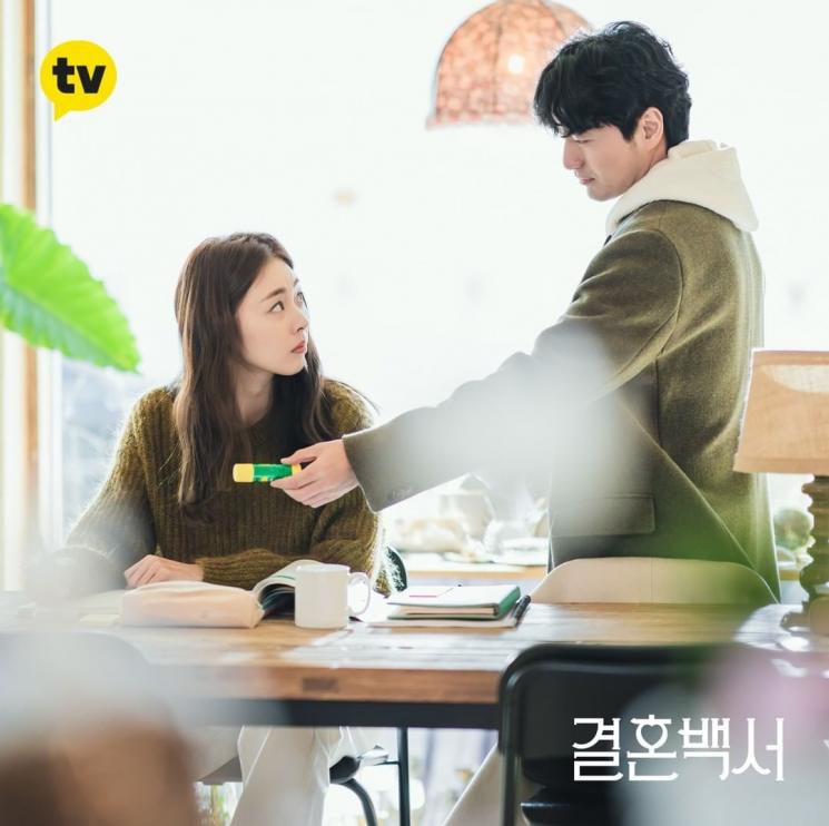 Pesona Lee Yeon Hee di Welcome to Wedding Hell (Instagram/@kakaotv.official)