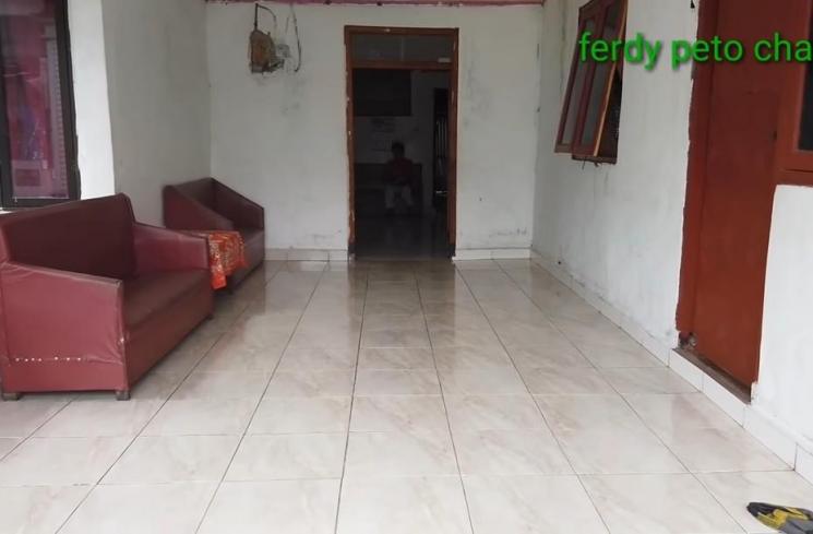 Rumah Betrand Peto di Manggarai NTT (YouTube Ferdy Peto)