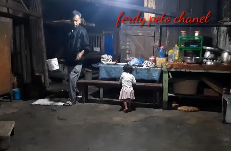 Rumah Betrand Peto di Manggarai NTT (YouTube Ferdy Peto)