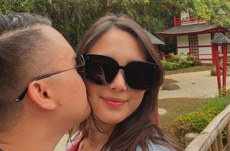 Adu Gaya Greta Irene dan Elizabeth Olsen(Instagram/@gretairn)
