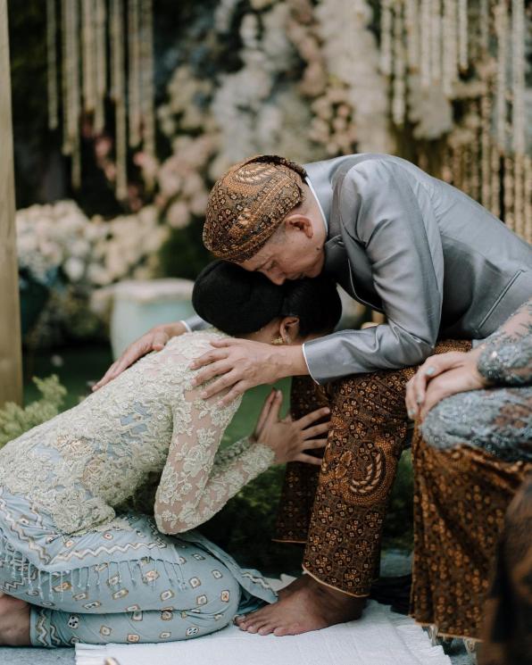 Momen Pernikahan Maudy Ayunda Adat Jawa-Korea (instagram/maudyayunda)