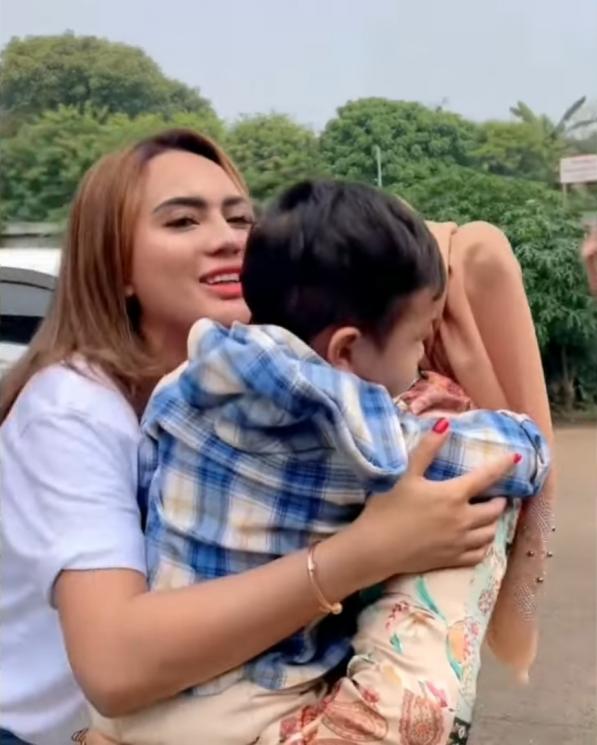 Potret Gala Sky ke Pesta Ultah Teman (instagram/dewizuhriati)